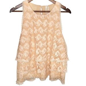 Anthropologie Peach Pink Cream Layered Lace Sleeveless Dressy Top/Blouse
